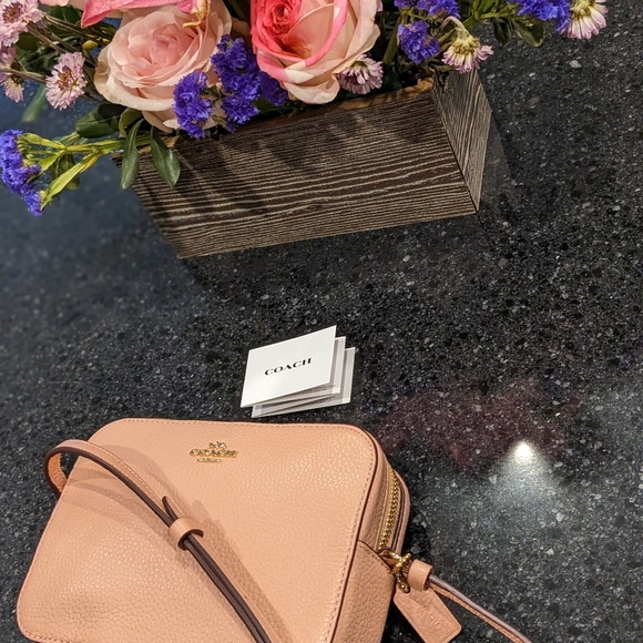 Coach Soft Pebbled Leather Camera Soft Shell Pink Crossbody Bag New in Box ❤️ - Picture 7 of 8